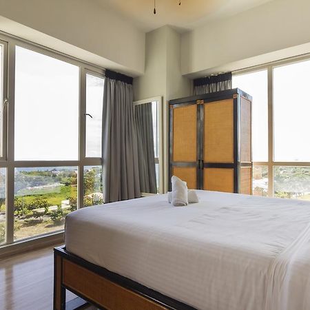 La Mirada Residence , Large 1 Bedroom Condo, Beaches , 3 Pools, Ocean Views, Fast Wifi, Netflix, Breakfast Included Lapu-Lapu City Esterno foto