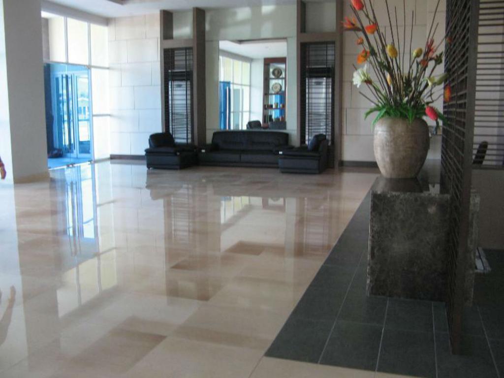 La Mirada Residence , Large 1 Bedroom Condo, Beaches , 3 Pools, Ocean Views, Fast Wifi, Netflix, Breakfast Included Lapu-Lapu City Camera foto